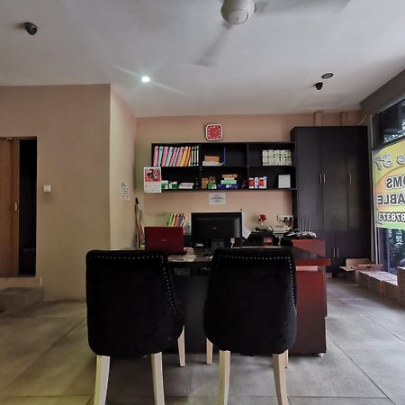 Oyo 37T小屋 拉瑙 外观 照片
